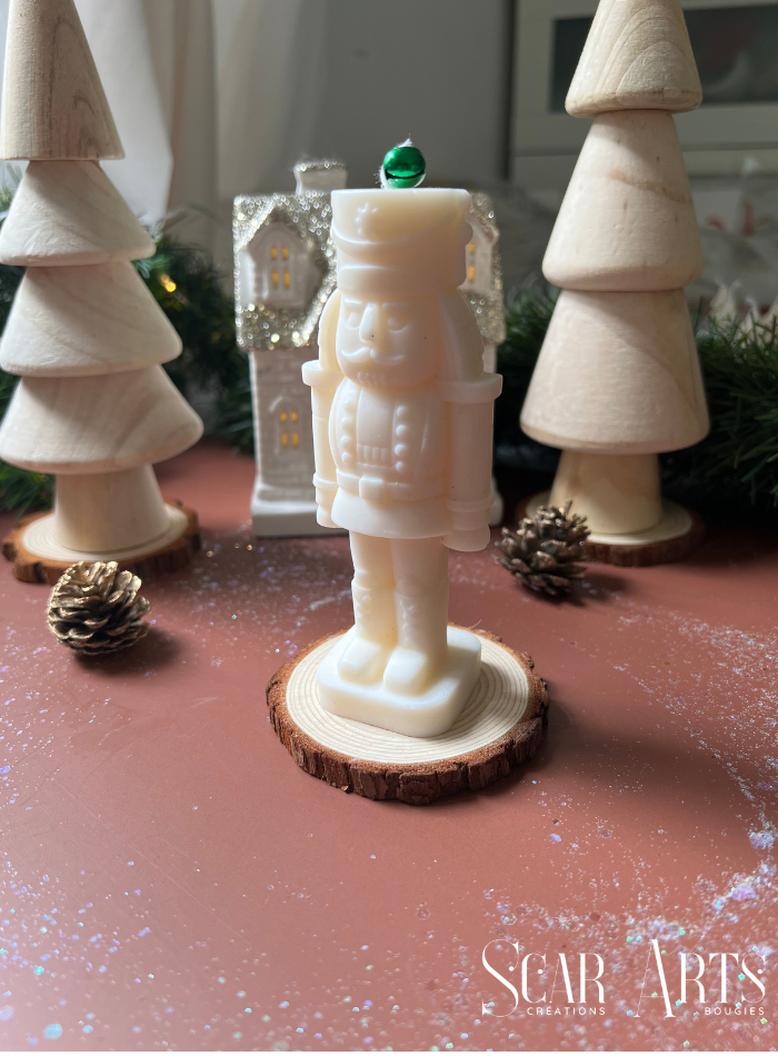 Bougie CASSE NOISETTE